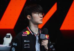 Faker认爲(wèi)T1四(sì)名队友是最强的(de)LOL选手