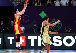 衚(hú)明軒(xuān)、崔永熙领衔五星广东银河(hé)战舰出炉，11冠王力拼CBA总冠军