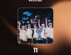 LOL新老交替，Chovy力压Faker拿年度选手，新王(wáng)登(dēng)基