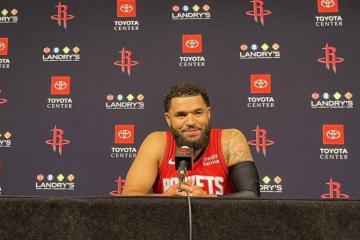 火箭调整阵容：两位老将回归出战！