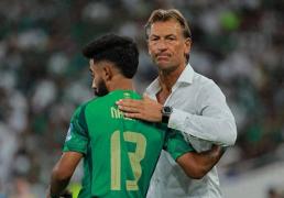 沙(shā)特换帅！曼奇尼下课，老将回归！