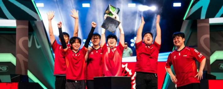 CNCS迎来了久违的冠军！CN.LOL什么时候才(cái)能重铸荣光？