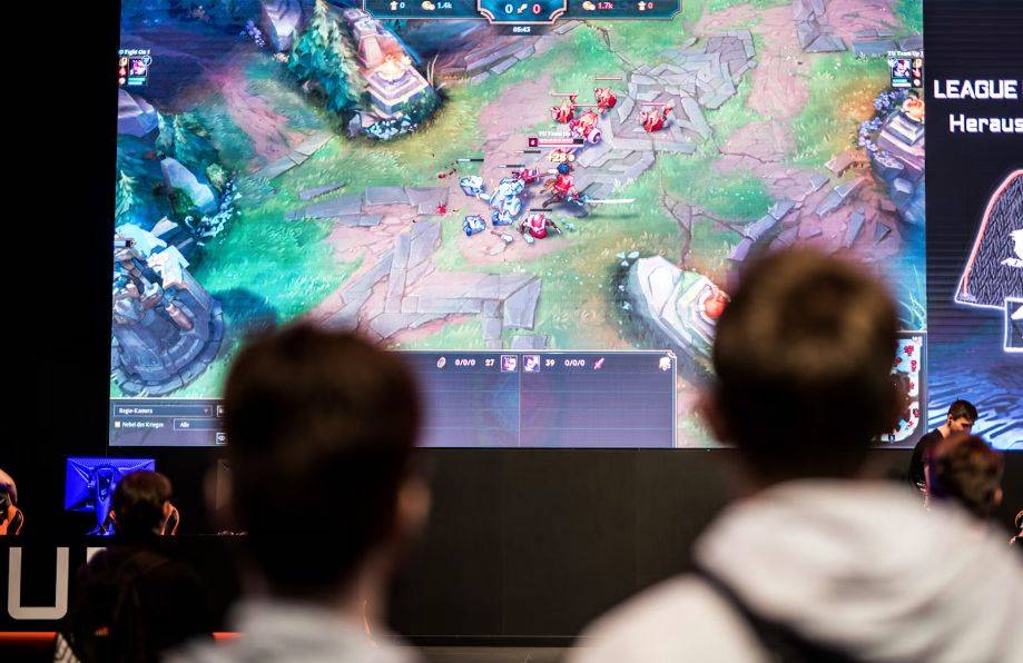 LOL入选2026亚运会，中(zhōng)国队要如何组队