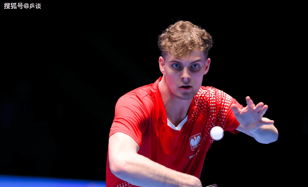 惊险过关！王楚钦决胜局0-3落后最终翻盘，3-2险胜波(bō)兰19岁小将