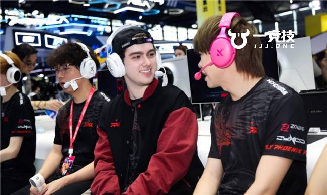 无畏(wèi)契约：autumn将离开FPX，战队可能分崩离析