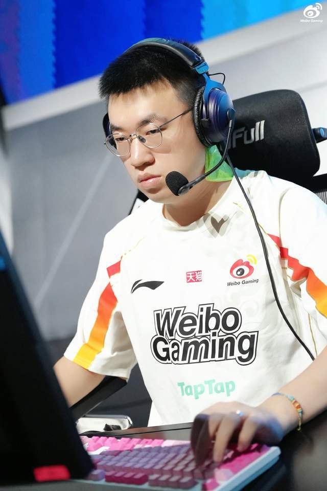 亚洲邀请赛：WBG被LCK战队包围了(le)，首场比赛迎战NS