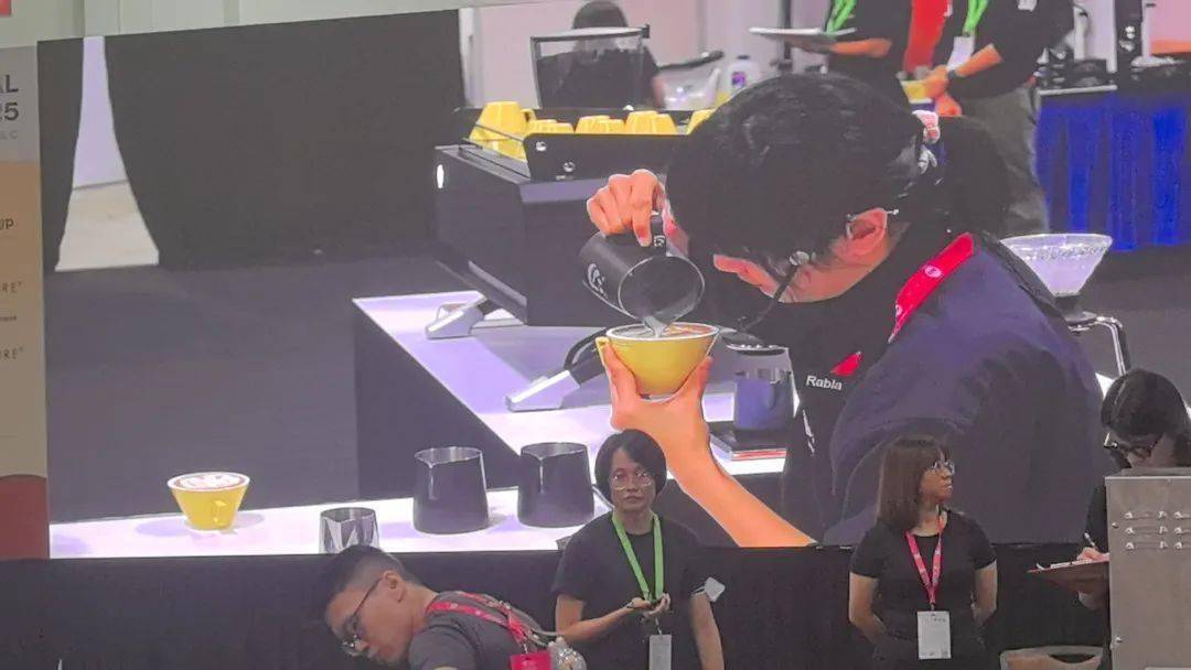 赛事回顧(gù)｜新加坡全国咖啡锦标赛（SNCC）比赛指定用机：Tamp;Z品牌飞跃咖啡机闪耀国际舞台，广受好评！