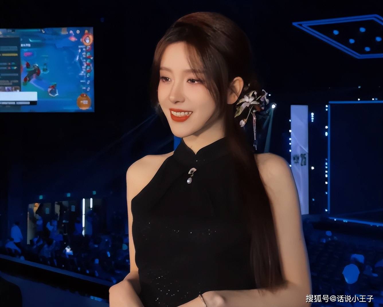 LPL解说迎來(lái)大变天(tiān)！Rita成(chéng)为LPL解说一姐，瞳夕疑似被优化