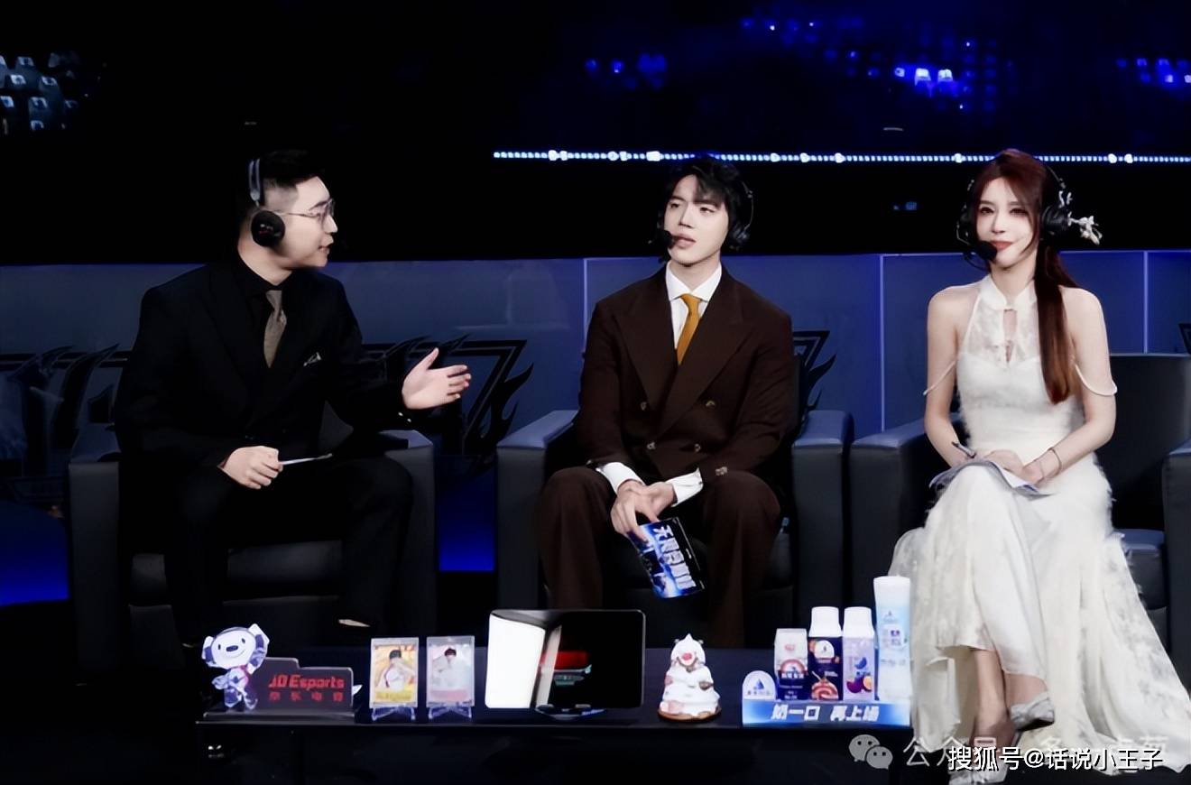 LPL解说迎來(lái)大变天(tiān)！Rita成(chéng)为LPL解说一姐，瞳夕疑似被优化