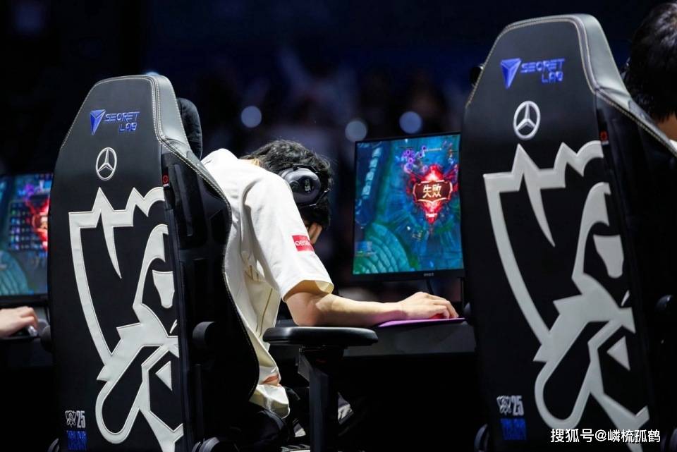 LOL比赛设置局内战术暂停？为什么我覺(jué)得此举很抽象，不可行！