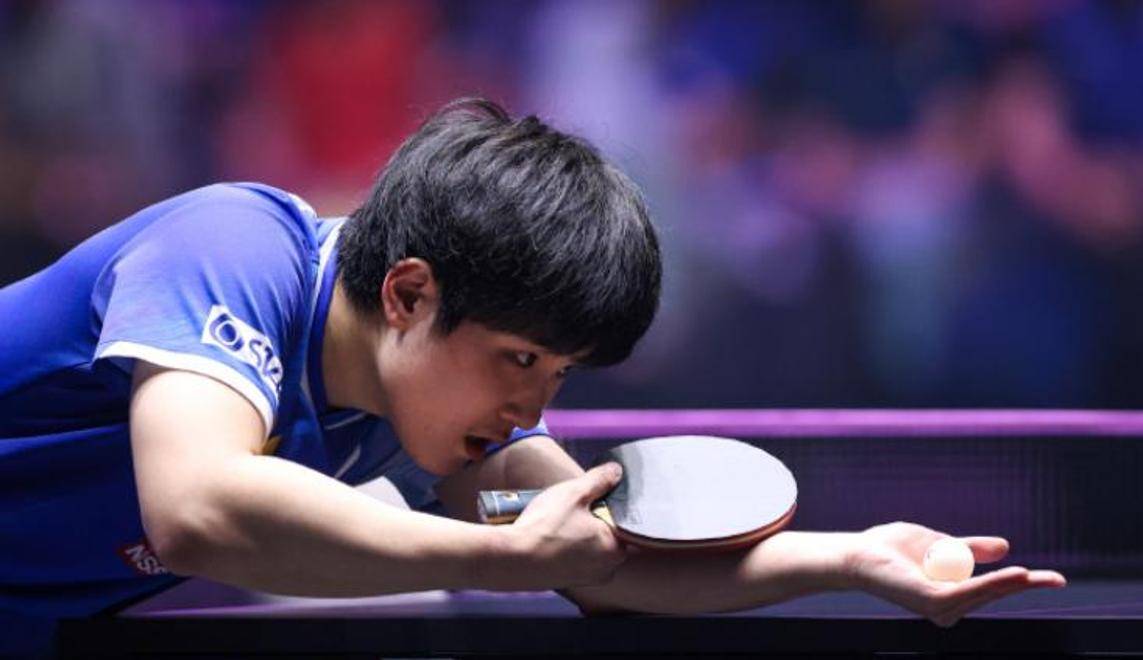 让二追三！法国名将晋级八强，张本智和落寞(mò)